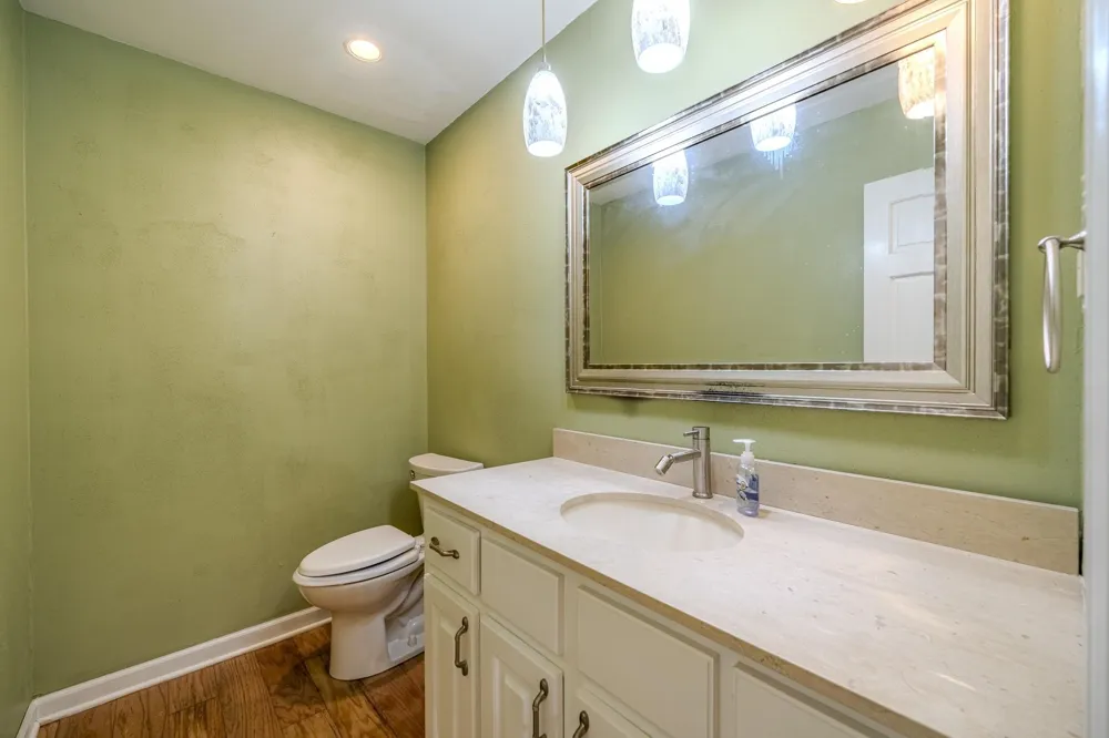 101 BOB ST Selmer, TN 38375