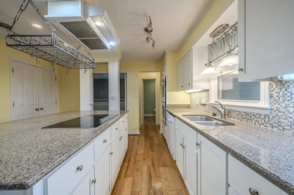 101 BOB ST Selmer, TN 38375