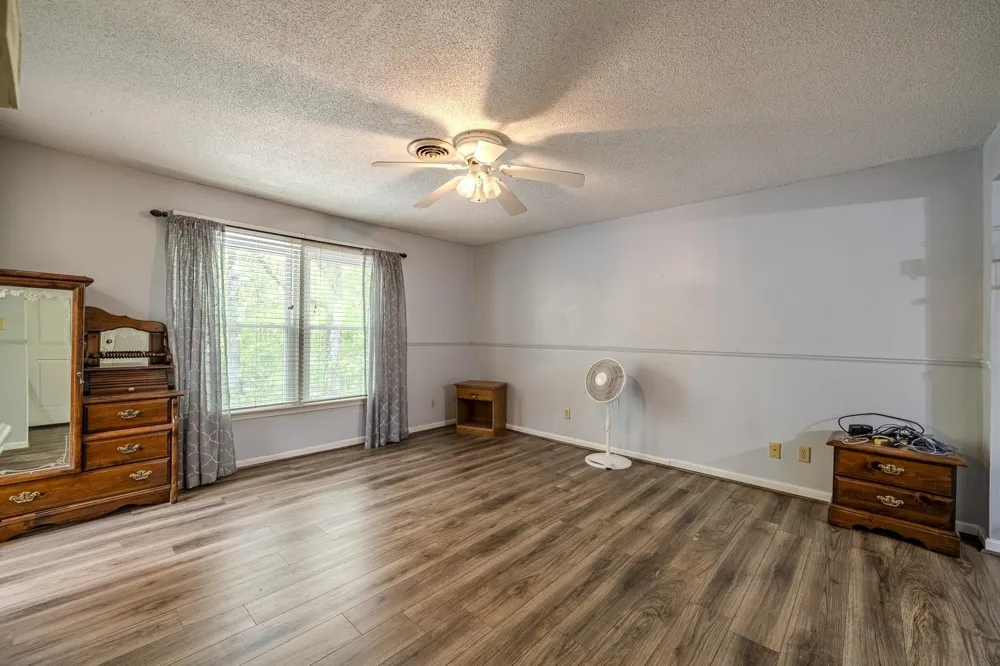 101 BOB ST Selmer, TN 38375
