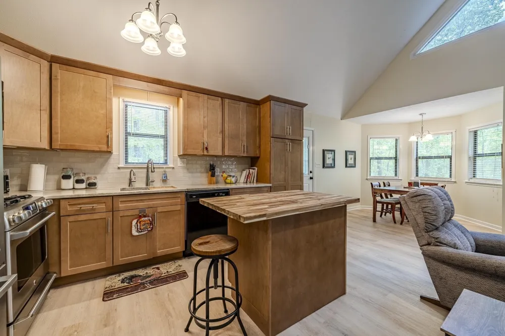 325 MURRAY LN Counce, TN 38326