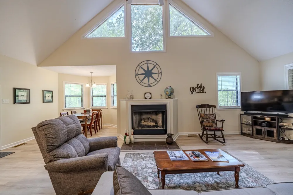 325 MURRAY LN Counce, TN 38326