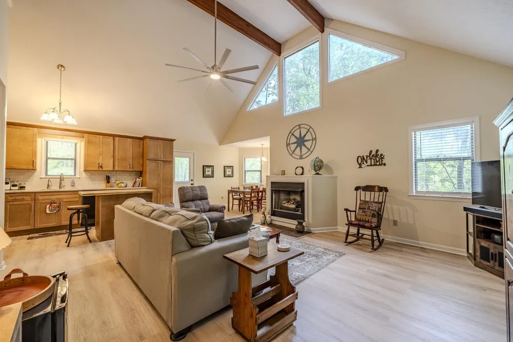 325 MURRAY LN Counce, TN 38326