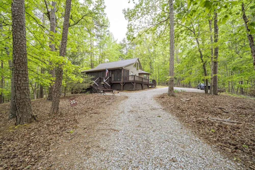 325 MURRAY LN Counce, TN 38326