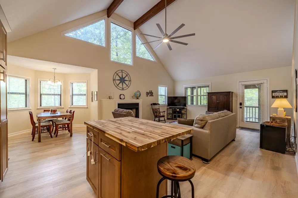325 MURRAY LN Counce, TN 38326