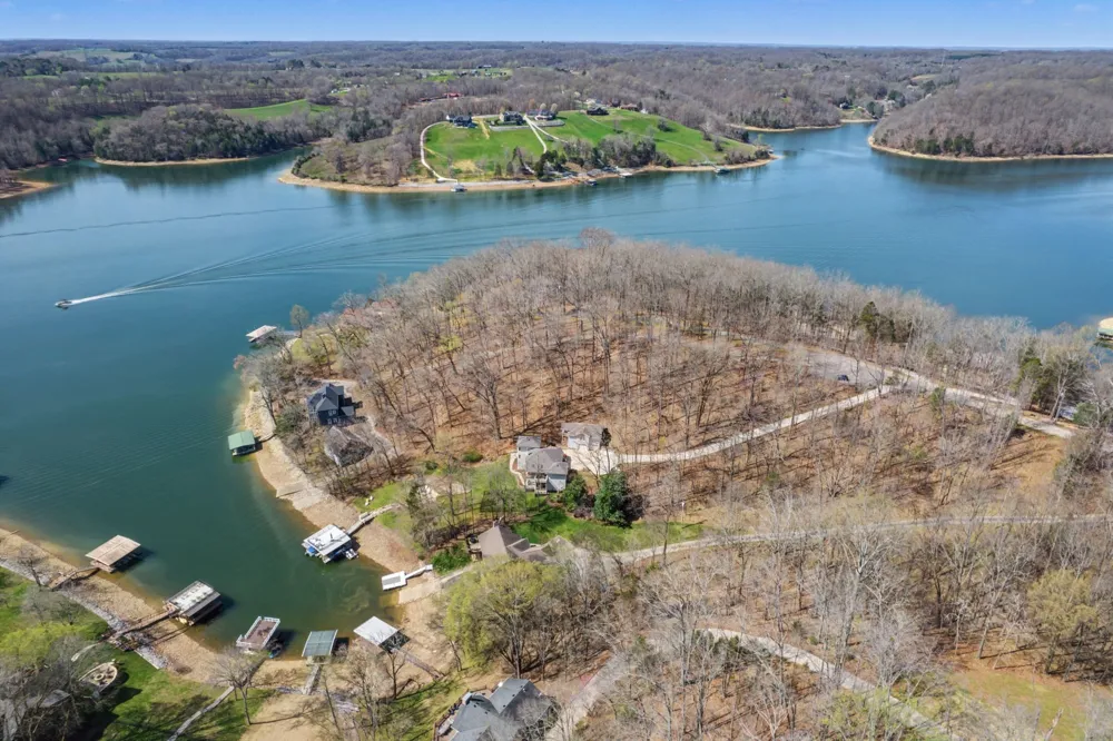 165 Barefield Ct Lynchburg, TN 37352