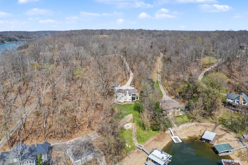 165 Barefield Ct Lynchburg, TN 37352