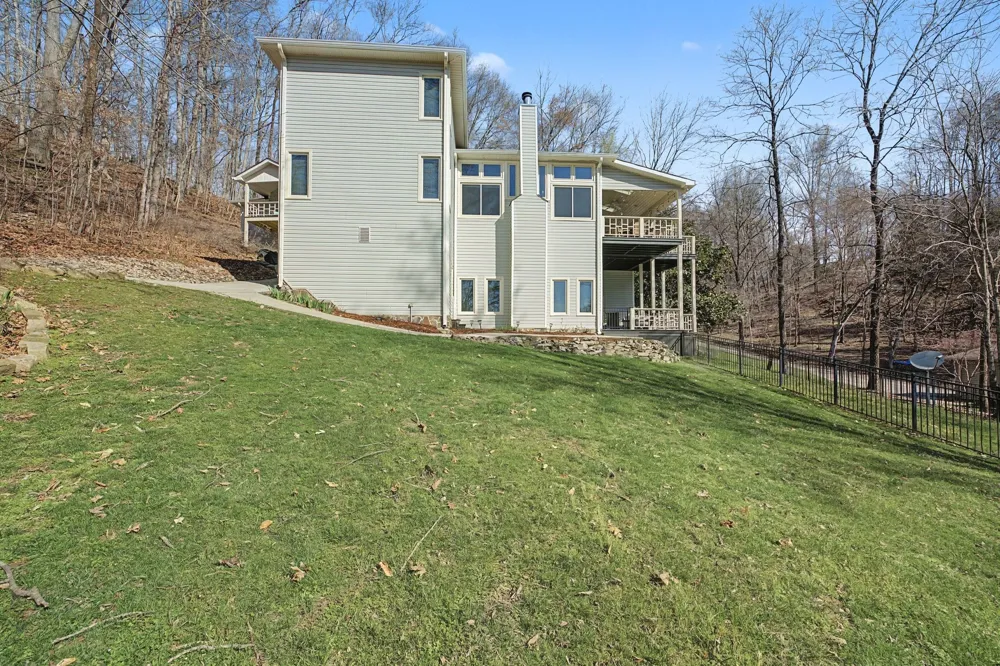 165 Barefield Ct Lynchburg, TN 37352