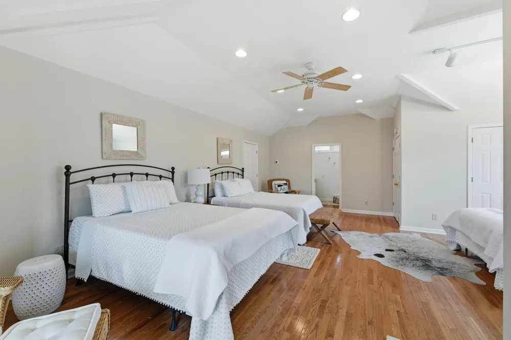 165 Barefield Ct Lynchburg, TN 37352