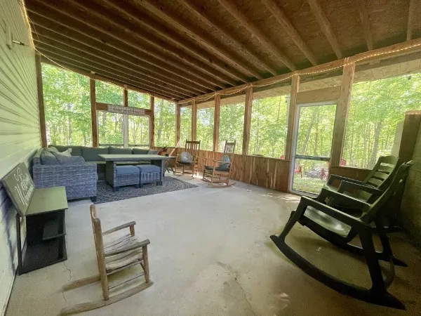 460 Mate Allen Rd Gainesboro, TN 38562