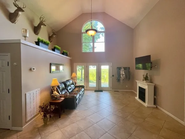 460 Mate Allen Rd Gainesboro, TN 38562