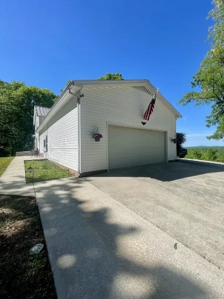 460 Mate Allen Rd Gainesboro, TN 38562