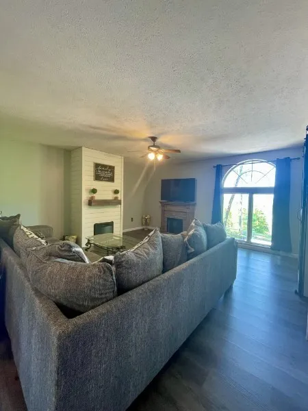 460 Mate Allen Rd Gainesboro, TN 38562
