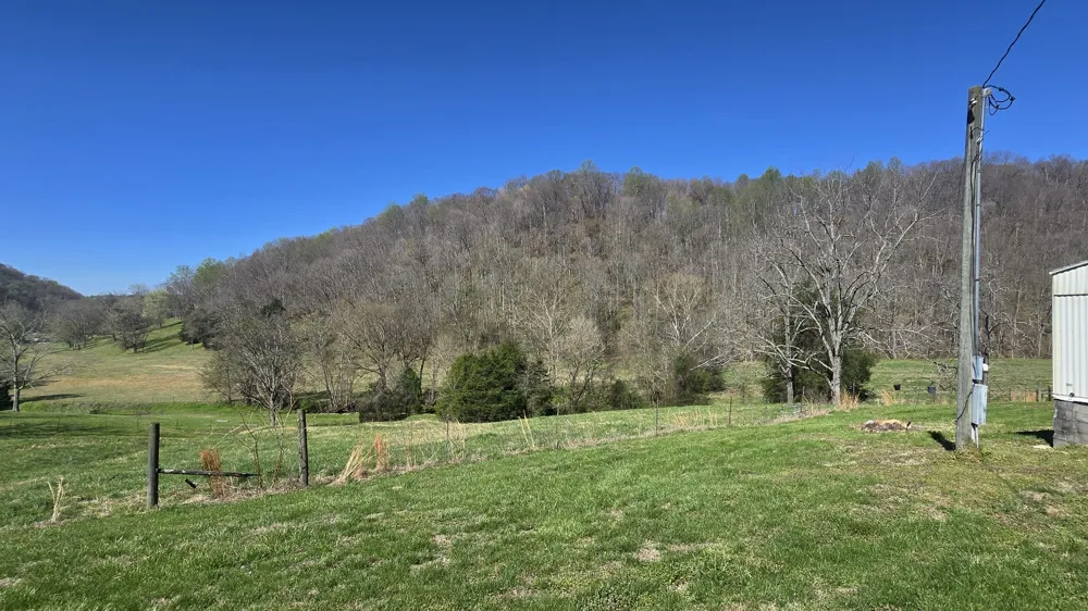 109 Creek Bend Ln Manchester, TN 37355