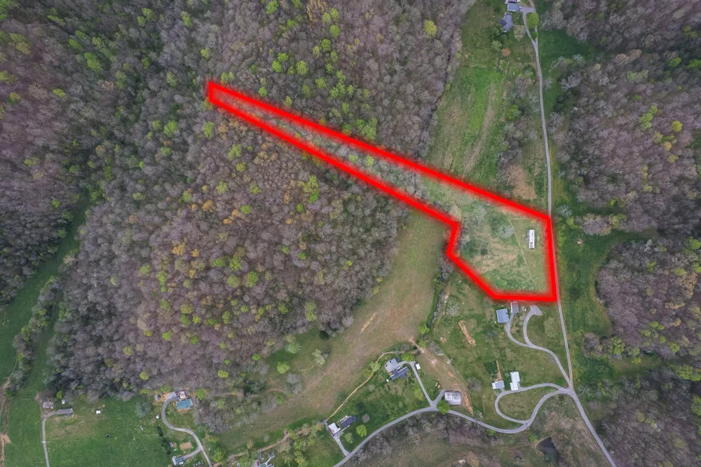 109 Creek Bend Ln Manchester, TN 37355