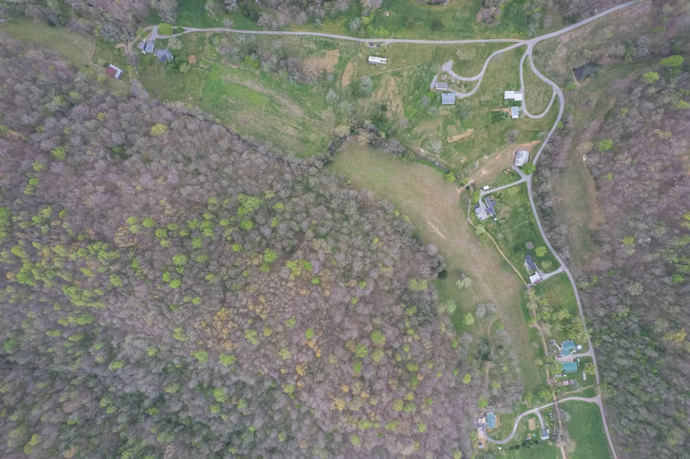 109 Creek Bend Ln Manchester, TN 37355