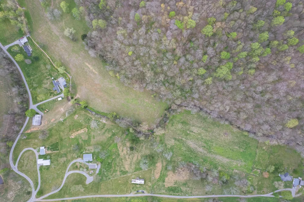 109 Creek Bend Ln Manchester, TN 37355
