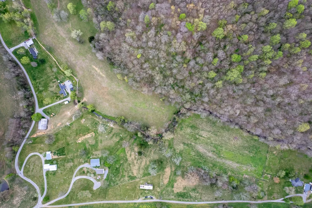 109 Creek Bend Ln Manchester, TN 37355
