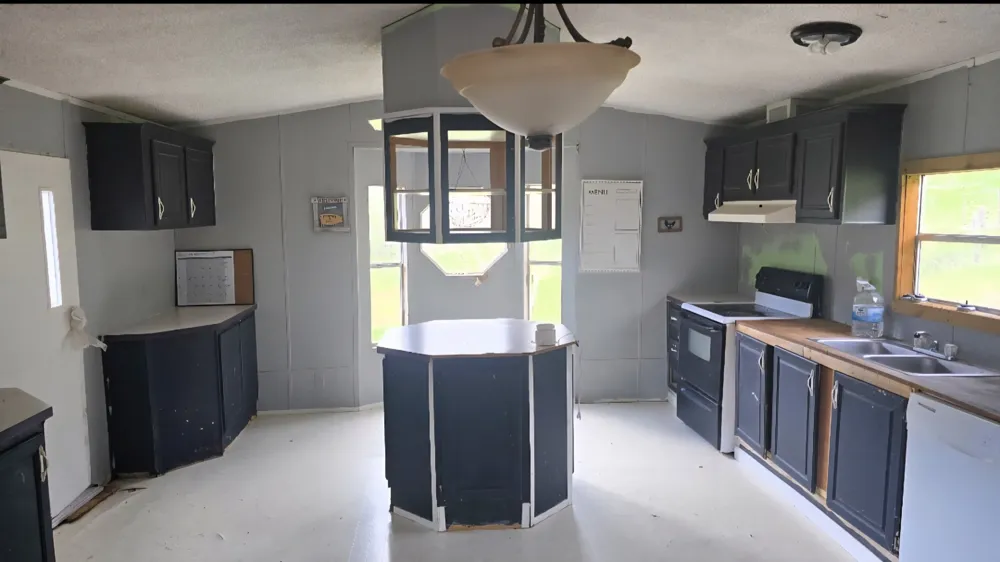 109 Creek Bend Ln Manchester, TN 37355