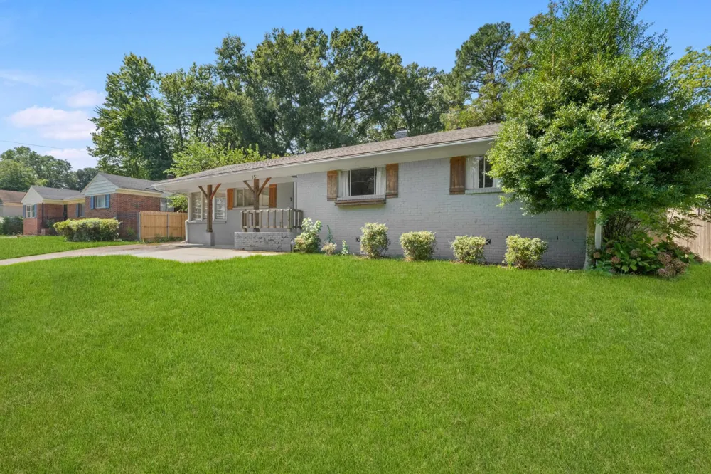 151 N WHITE STATION RD Memphis, TN 38117