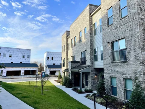 353B Wellows Chase