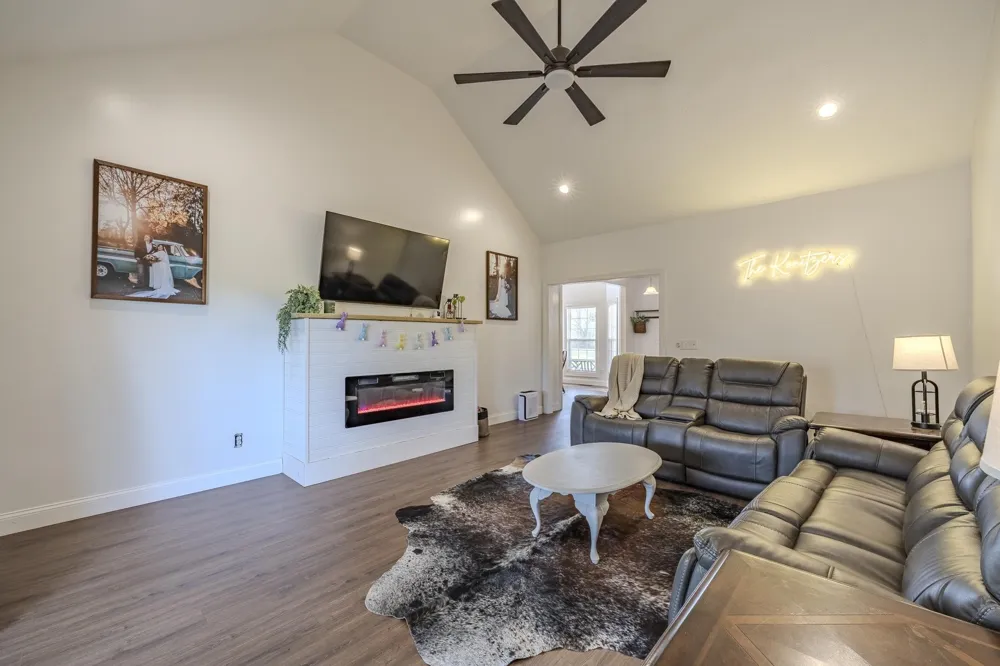4970 Hwy 57 Michie, TN 38357