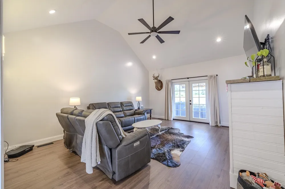 4970 Hwy 57 Michie, TN 38357