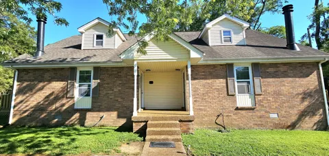 1126 Apple Valley Rd