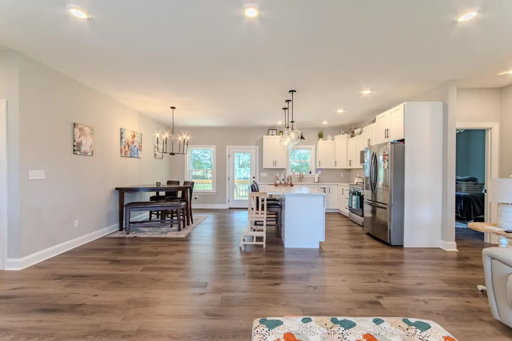 225 CORDOVA CV Savannah, TN 38372