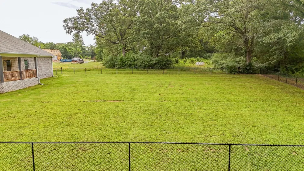 225 CORDOVA CV Savannah, TN 38372
