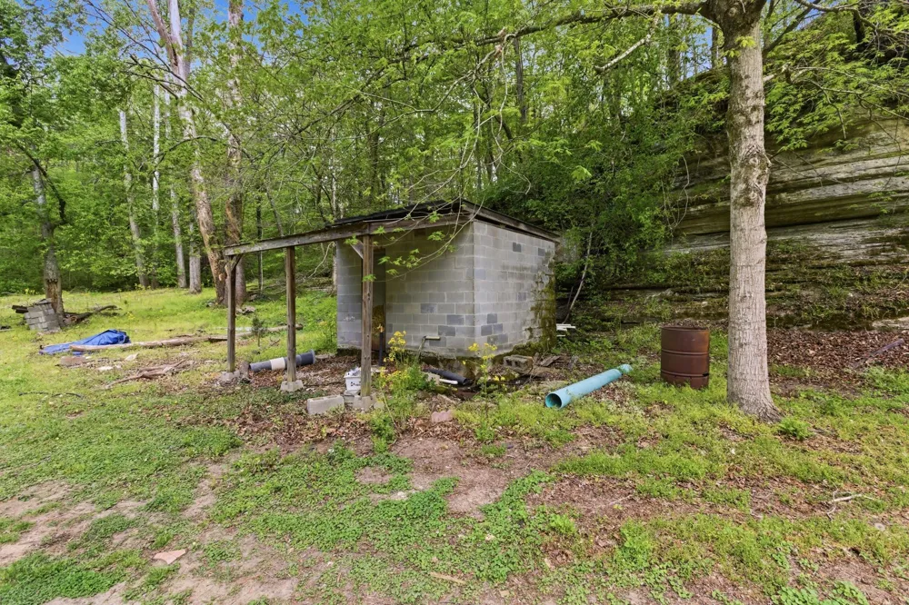 580 Defeated Creek Rd Centerville, TN 37033