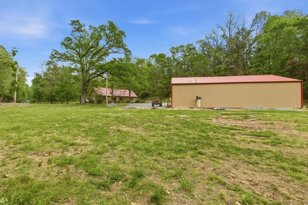 580 Defeated Creek Rd Centerville, TN 37033