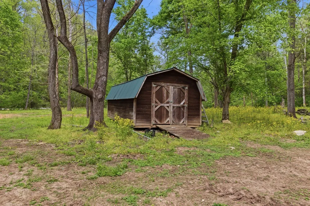 580 Defeated Creek Rd Centerville, TN 37033