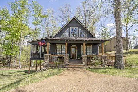 40 GENTLE RIDGE WAY
