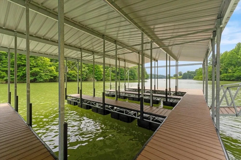 1T Barnes Lane Lynchburg, TN 37352