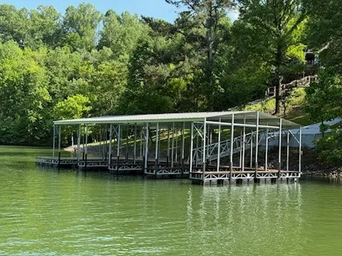 3T Barnes Lane Lynchburg, TN 37352