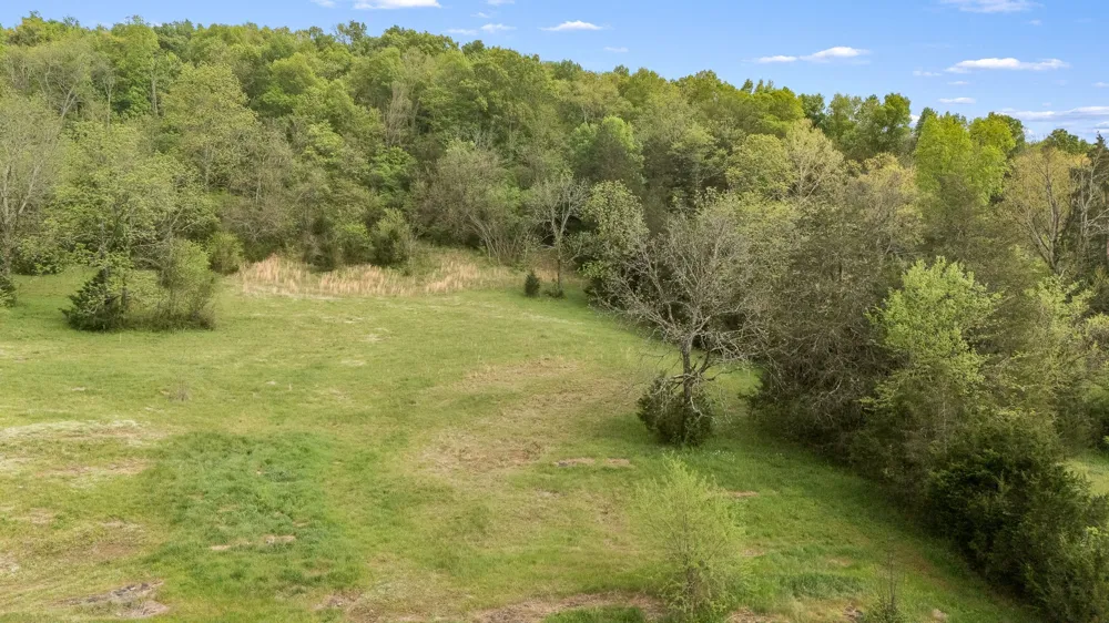 1036 Locke Creek Rd Readyville, TN 37149
