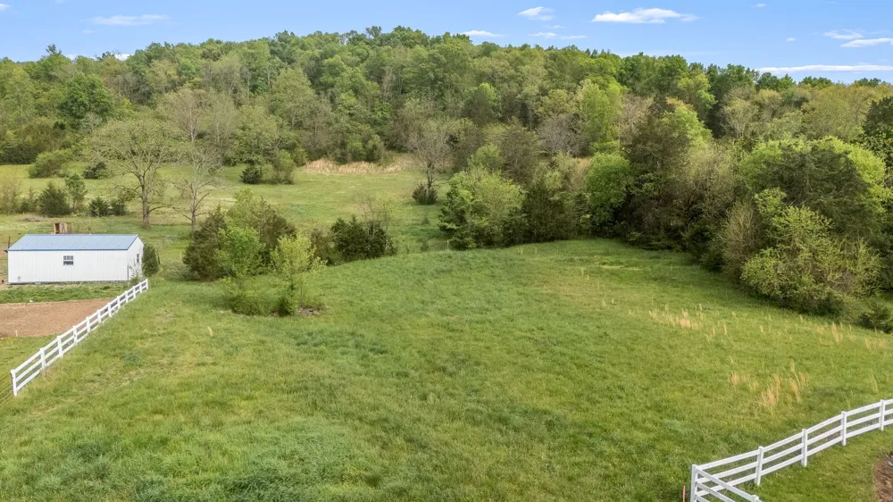 1036 Locke Creek Rd Readyville, TN 37149