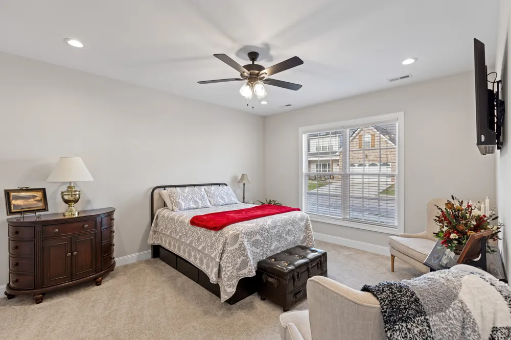 1147 Malinda Ln Greenbrier, TN 37073