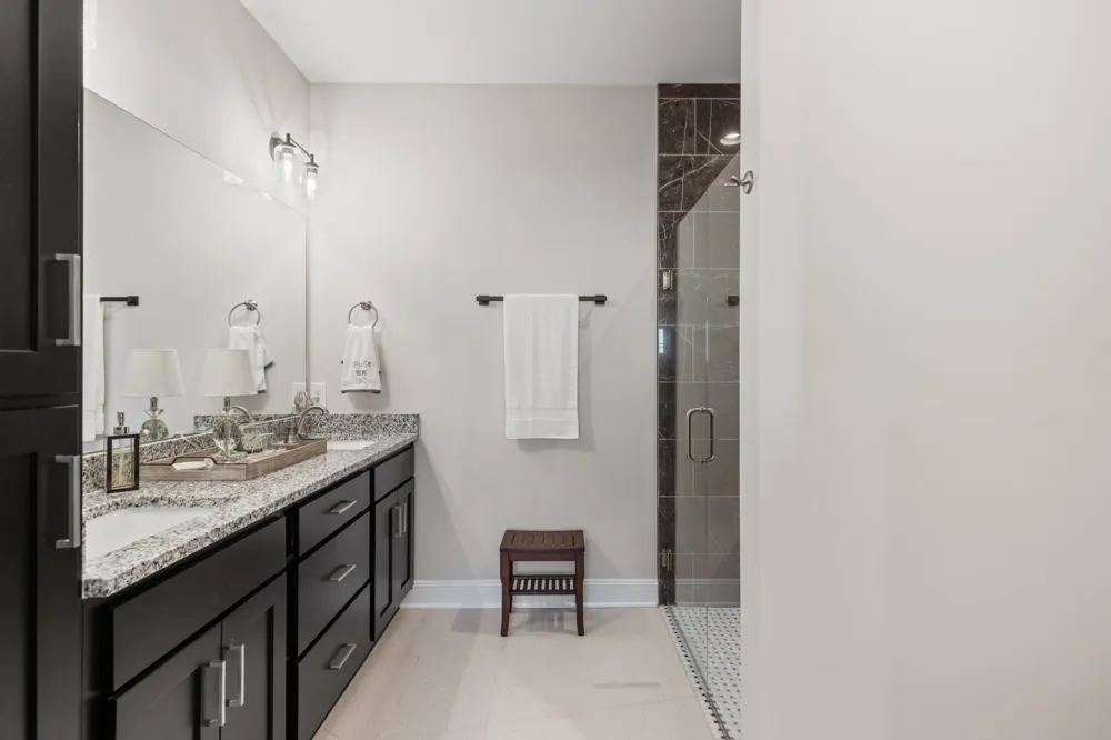 1147 Malinda Ln Greenbrier, TN 37073