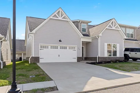1147 Malinda Ln