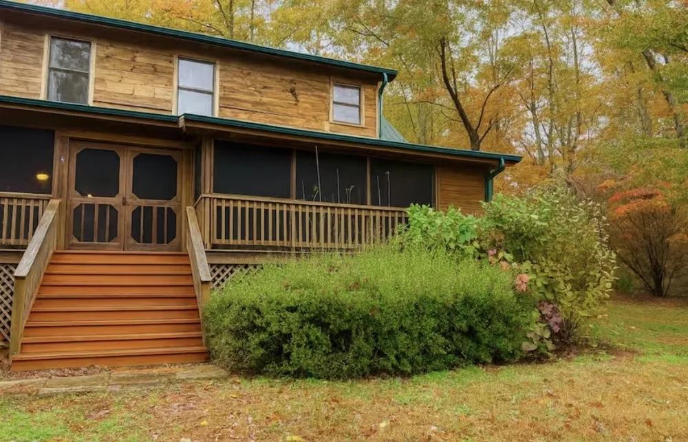 298 Eagle Lake Rd Coalmont, TN 37313