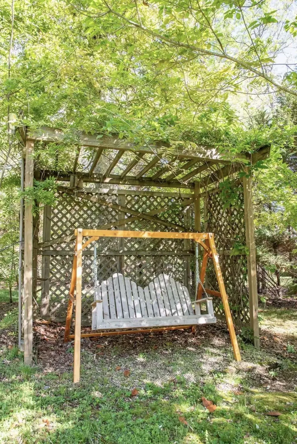 298 Eagle Lake Rd Coalmont, TN 37313