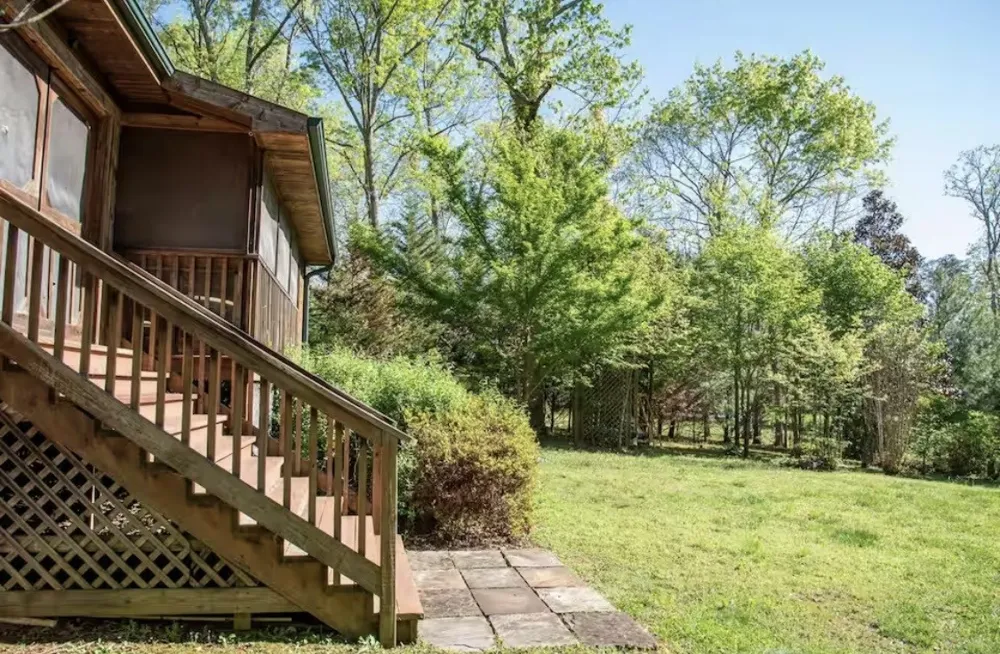 298 Eagle Lake Rd Coalmont, TN 37313