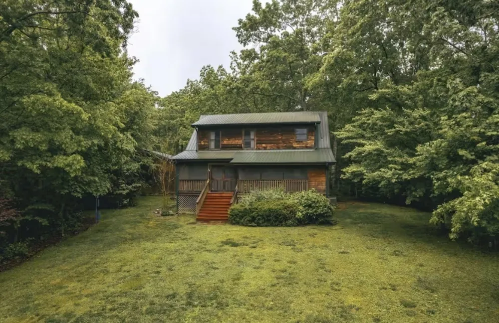 298 Eagle Lake Rd Coalmont, TN 37313