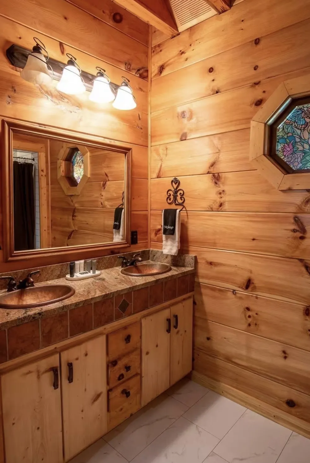 298 Eagle Lake Rd Coalmont, TN 37313