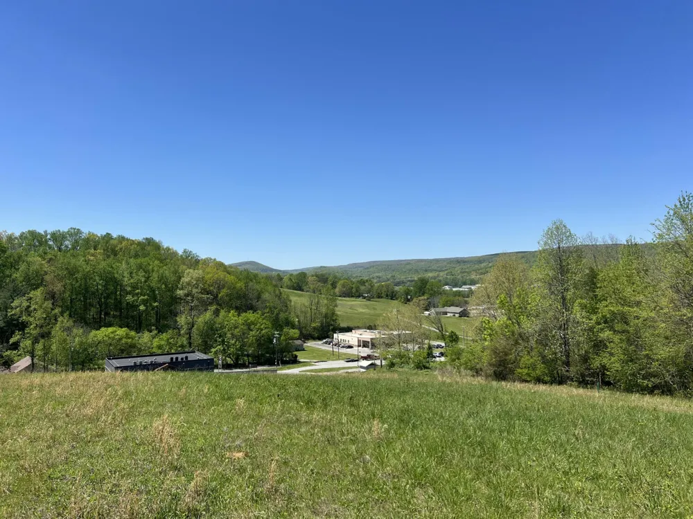 4 Brookstone Heights Lane Dayton, TN 37321