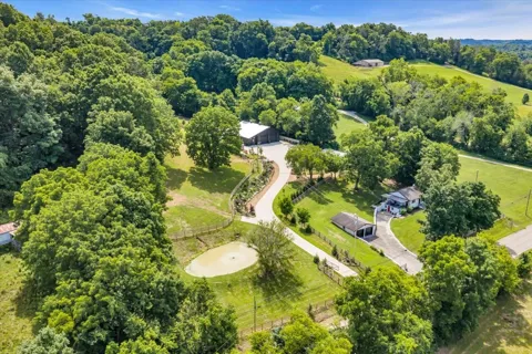 2896 Fly Rd