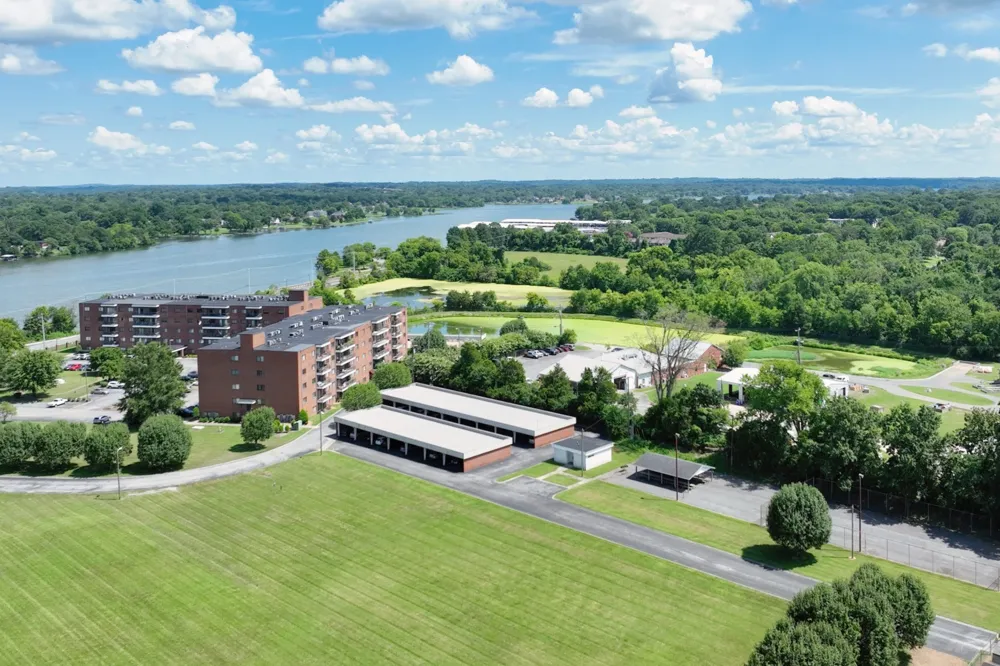 200 Sanders Ferry Rd #1210 Hendersonville, TN 37075