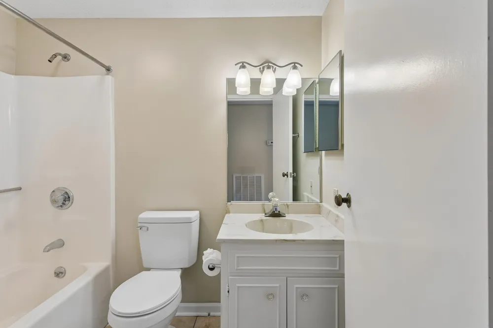 200 Sanders Ferry Rd #1210 Hendersonville, TN 37075