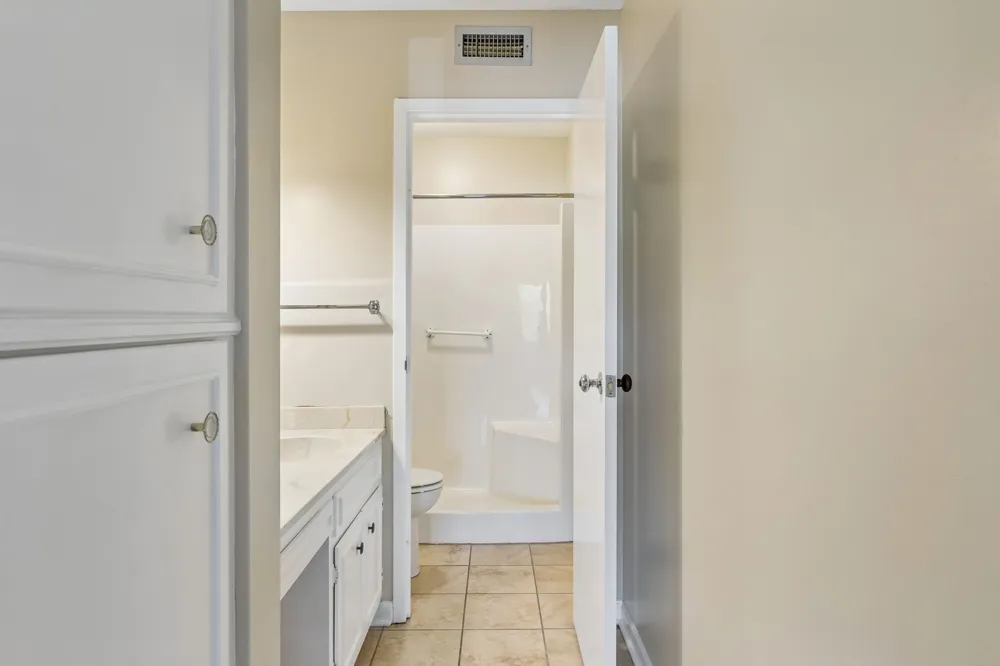 200 Sanders Ferry Rd #1210 Hendersonville, TN 37075